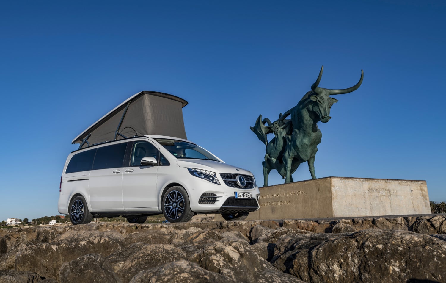 Die neue Mercedes-Benz V-Klasse und Marco Polo, Sitges/Spanien 2019 // The new Mercedes-Benz V-Class and Marco Polo, Sitges/Spain 2019