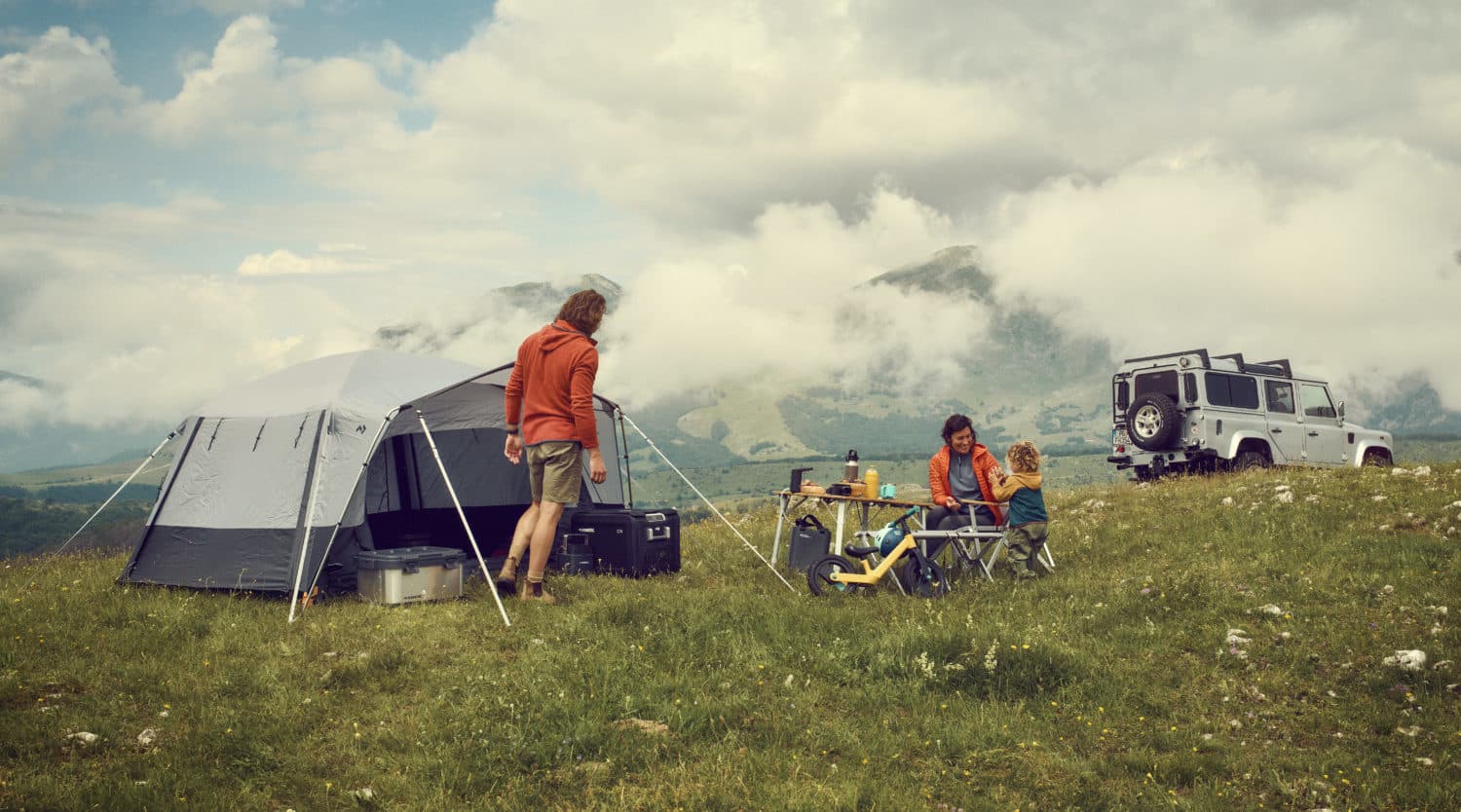 Man Wah Tente de camping gonflable X13ft avec auvent et pompe à main