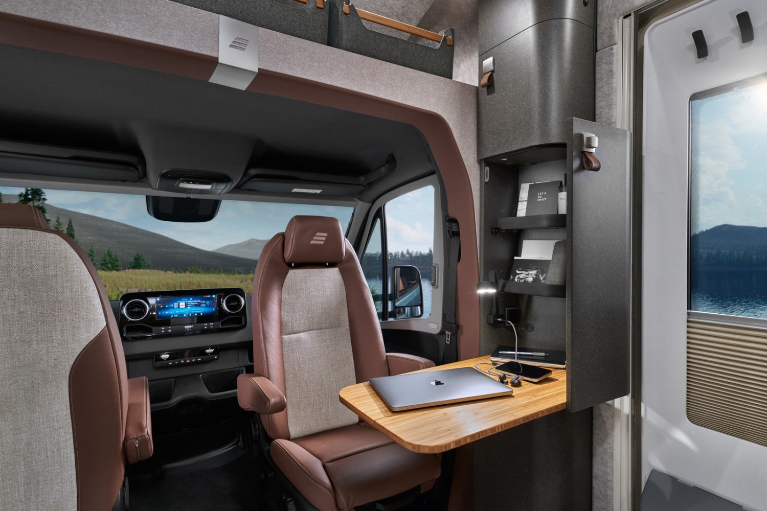 HYMER-Venture-S_bureau